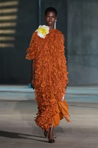 Look 45